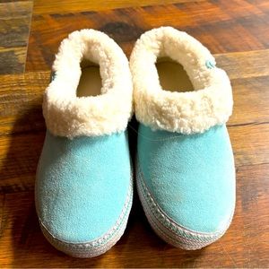 Women’s Ariat Slippers